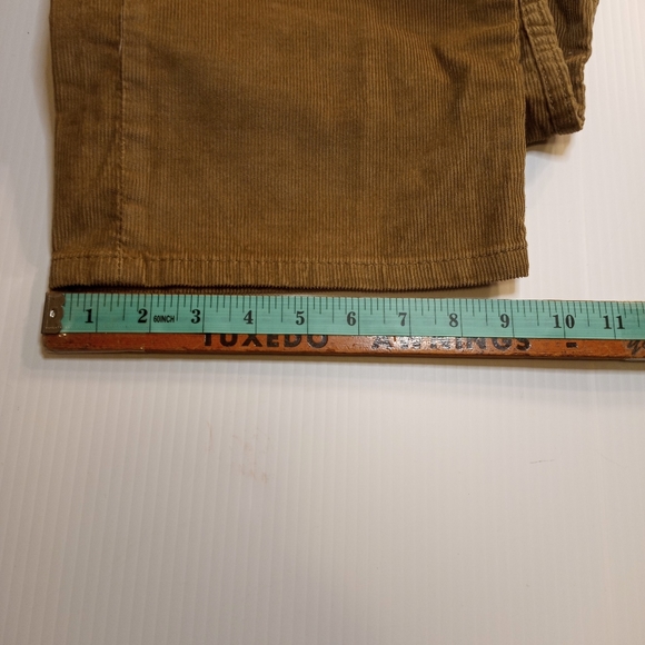 Levi's Corduroy Pants Sz 38 - Picture 7 of 9